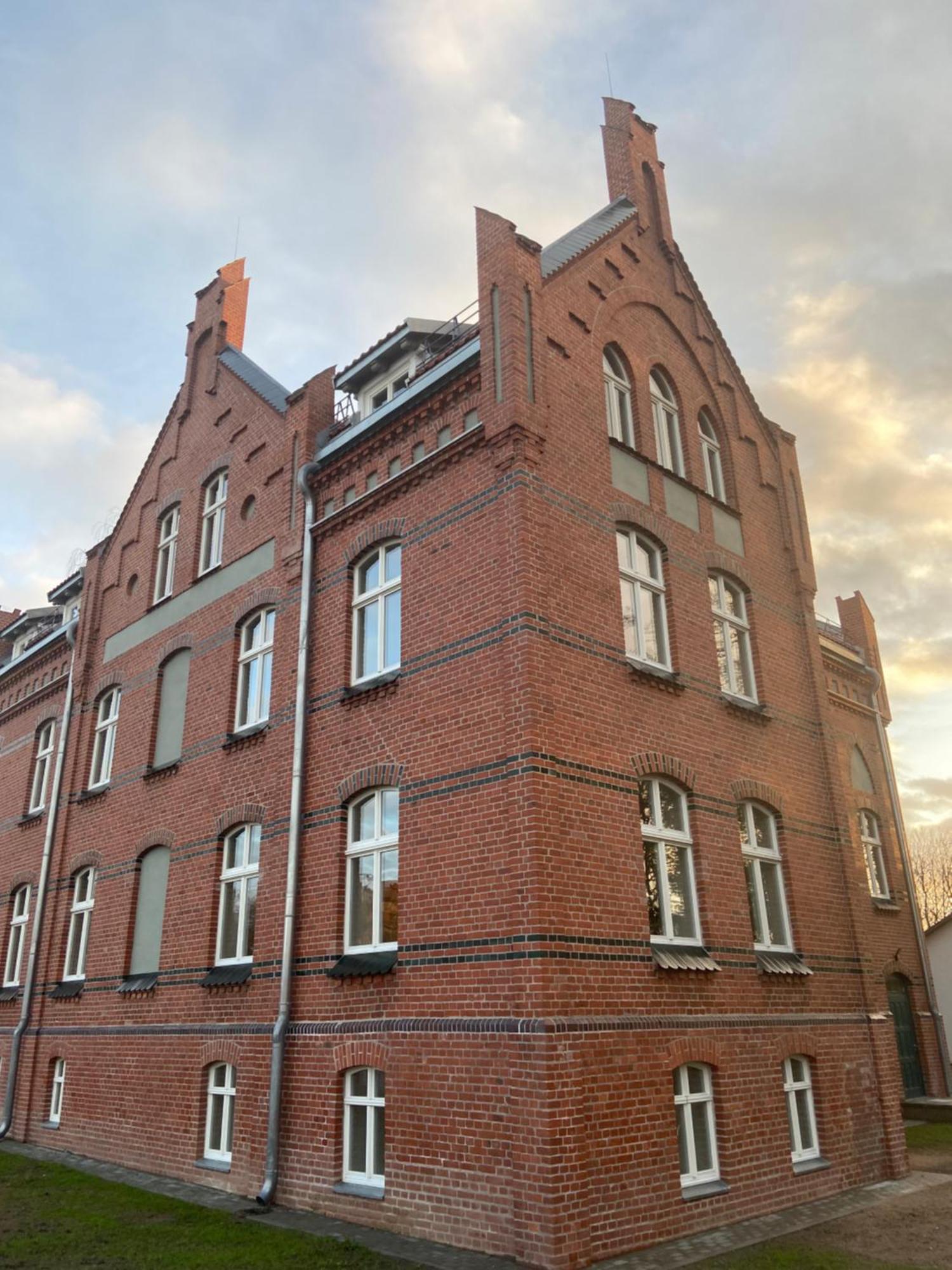 Hotel Eglute Šilutė Esterno foto