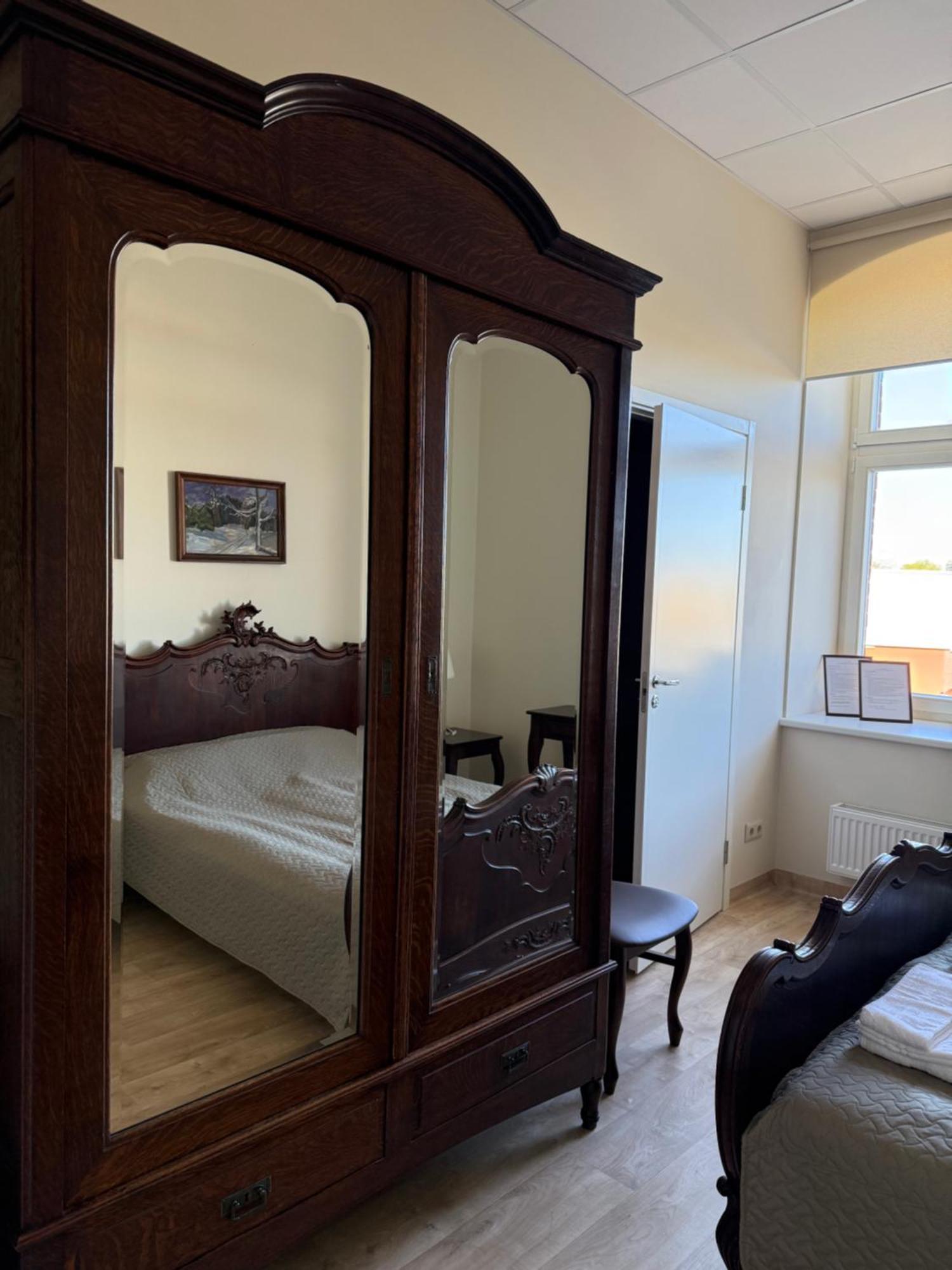 Hotel Eglute Šilutė Esterno foto
